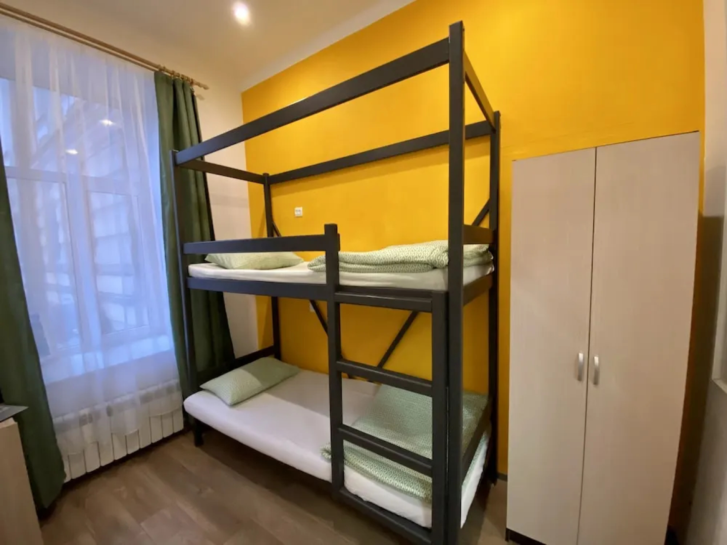 EveRest hostel