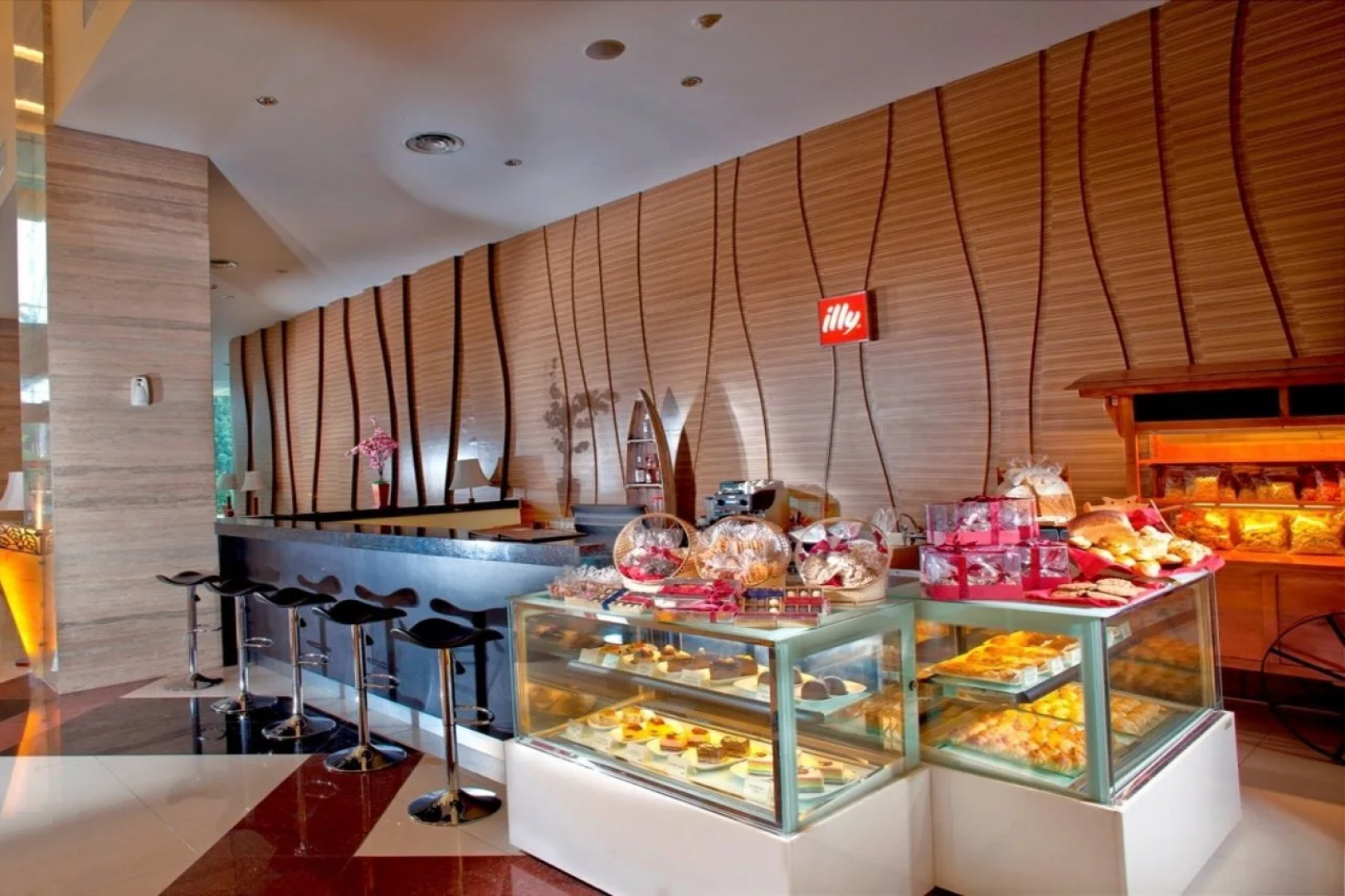 Grand Artos Hotel & Convention