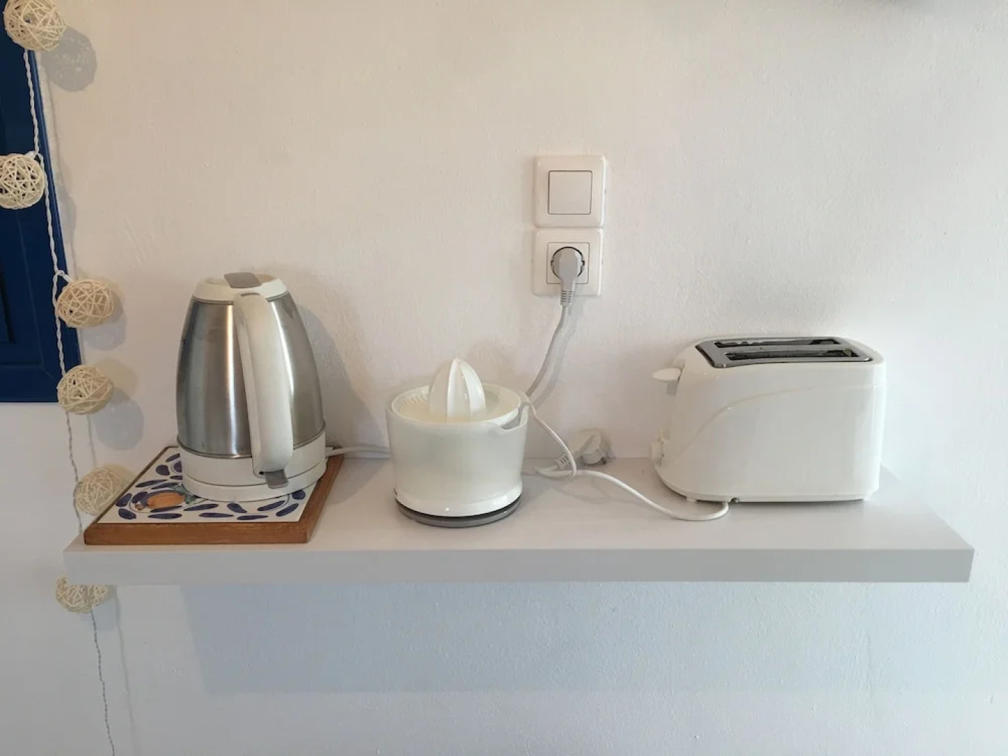 Aphrodite and Apollo Apartments