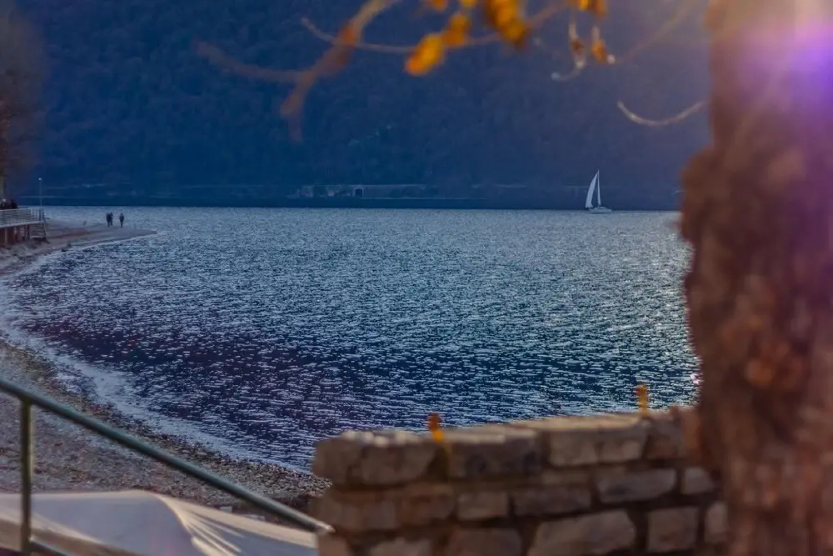 Easy Welcome Aglaia Luxury Lake View Apartment