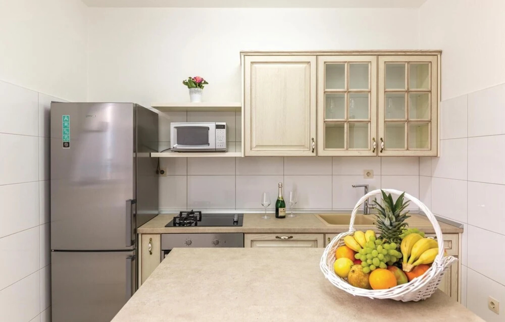 Amazing Home in Tucepi With Wifi and 4 Bedrooms