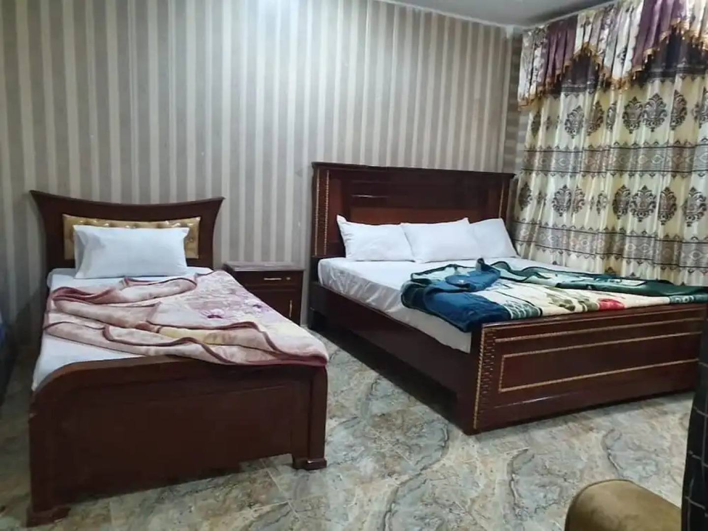 Madina Tower Hotel & Restaurant