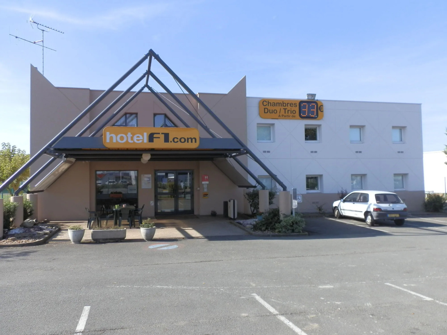 hotelF1 Cholet
