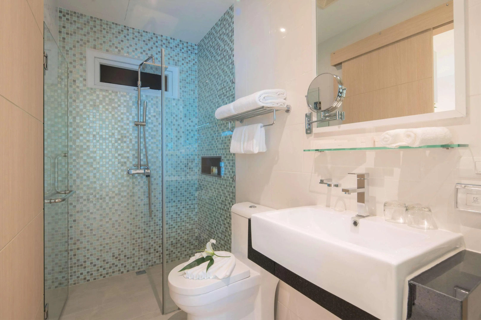 The Beachfront Hotel Phuket