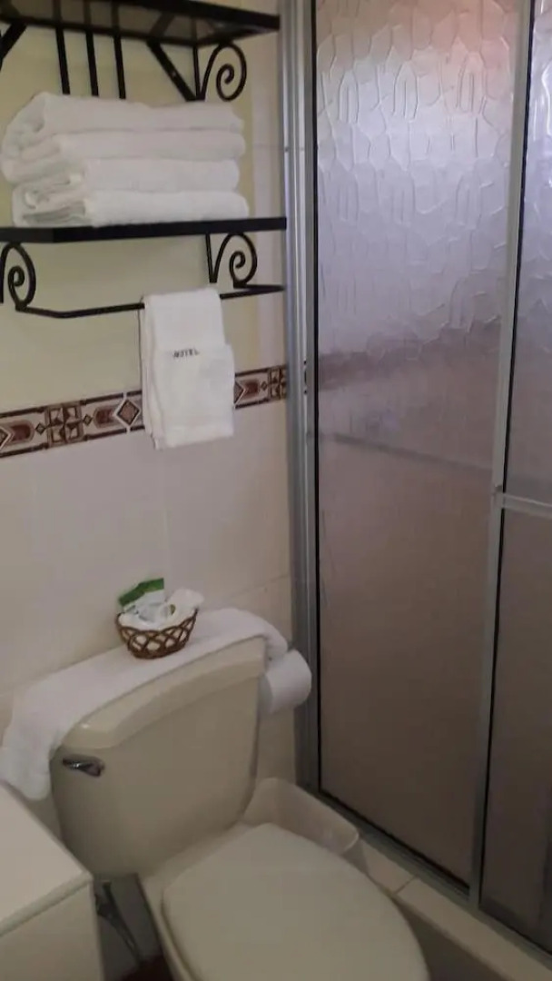 Hotel Acropolis Maya