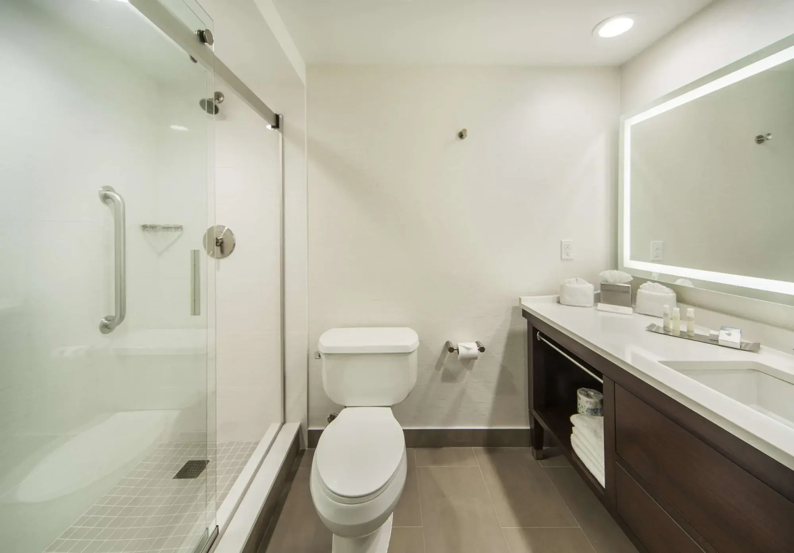 DoubleTree by Hilton Hotel Nanuet