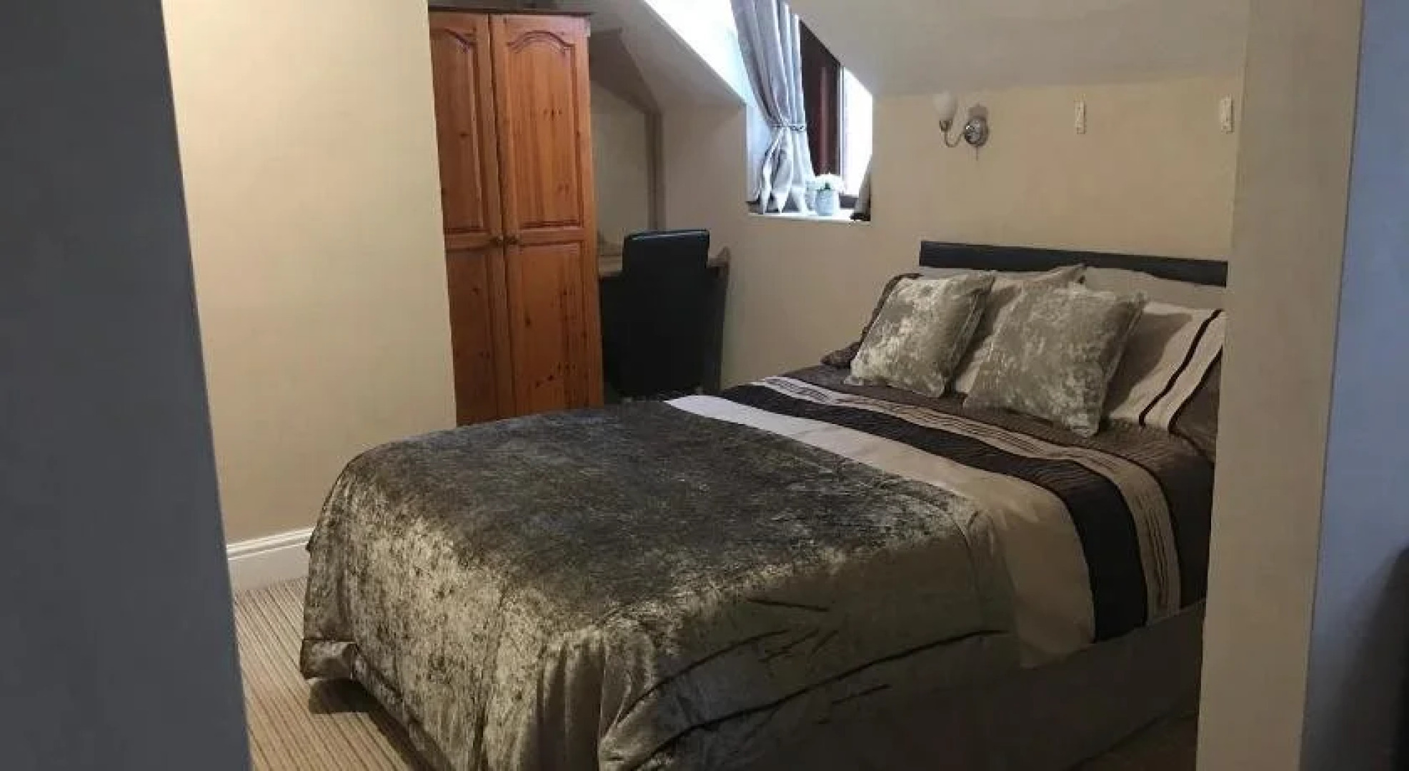 Glendale Guest House