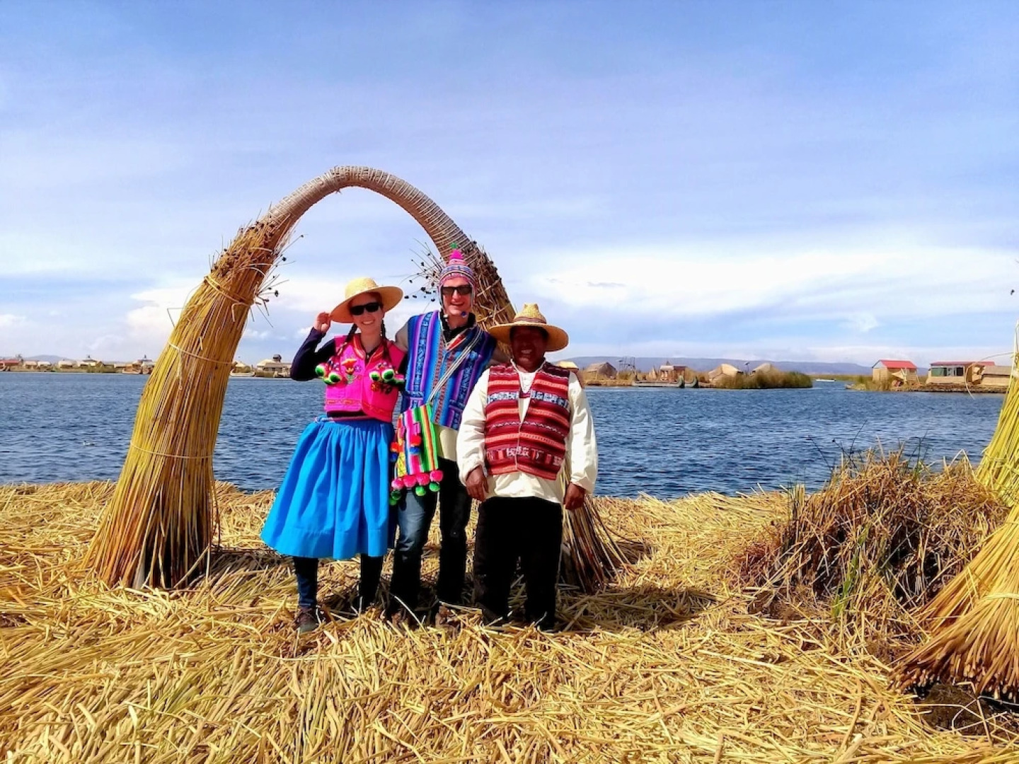 Room in Guest Room - Lucsay Habitacion Vista Al Amanecer No 1
