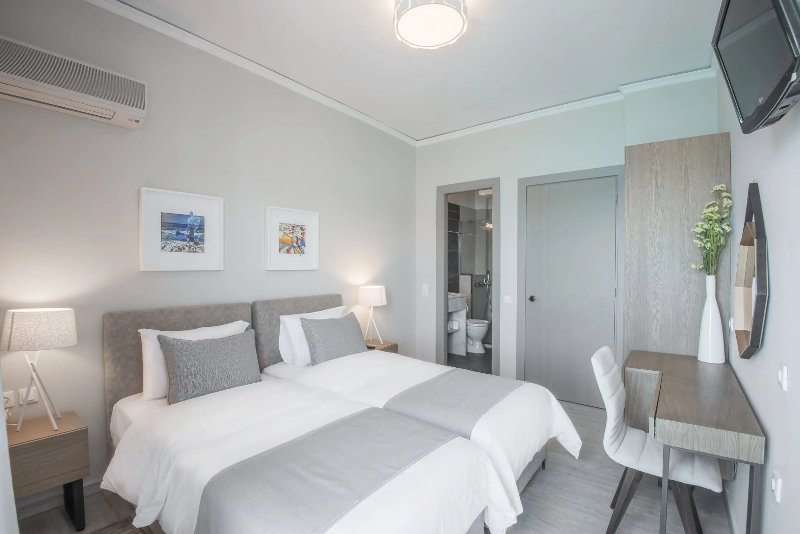 Klimis Hotel