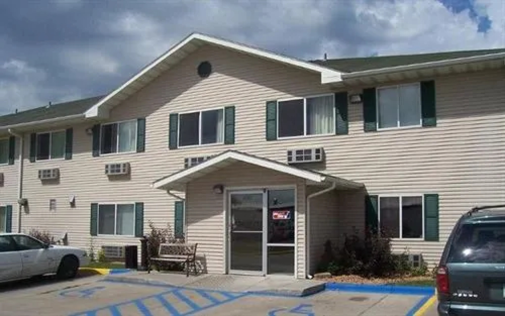 Select Inn Grand Forks