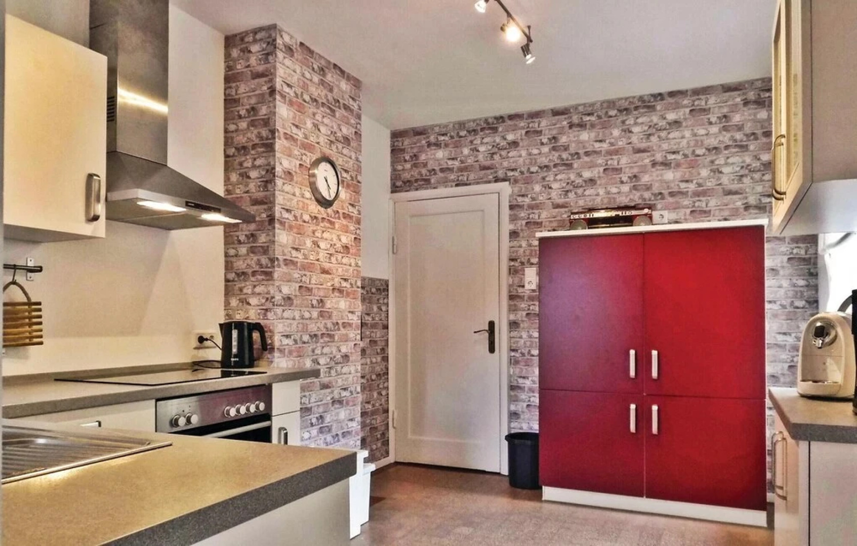 Nice Home in Cadenberge With 4 Bedrooms, Sauna and Wifi