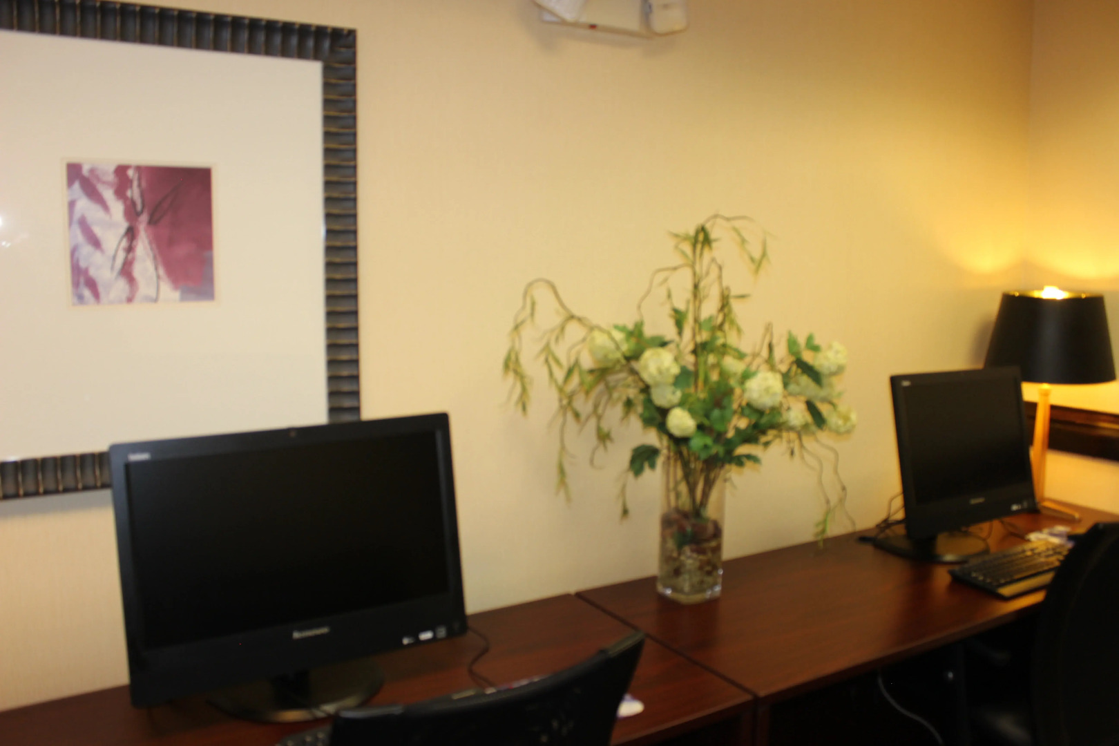 Holiday Inn Express & Suites Atlanta - Emory University Area