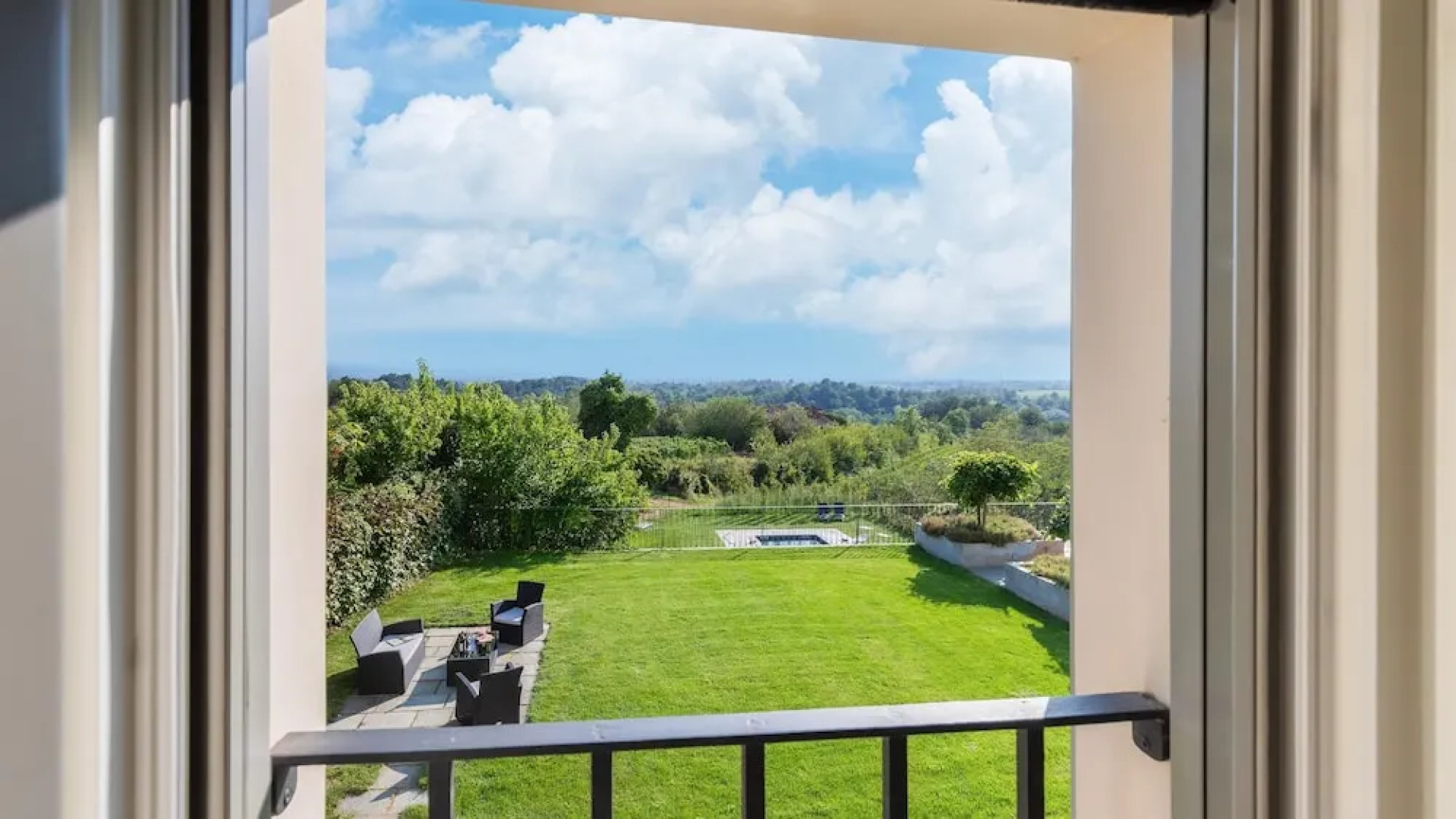 Villa Boemia 10 Emma Villas