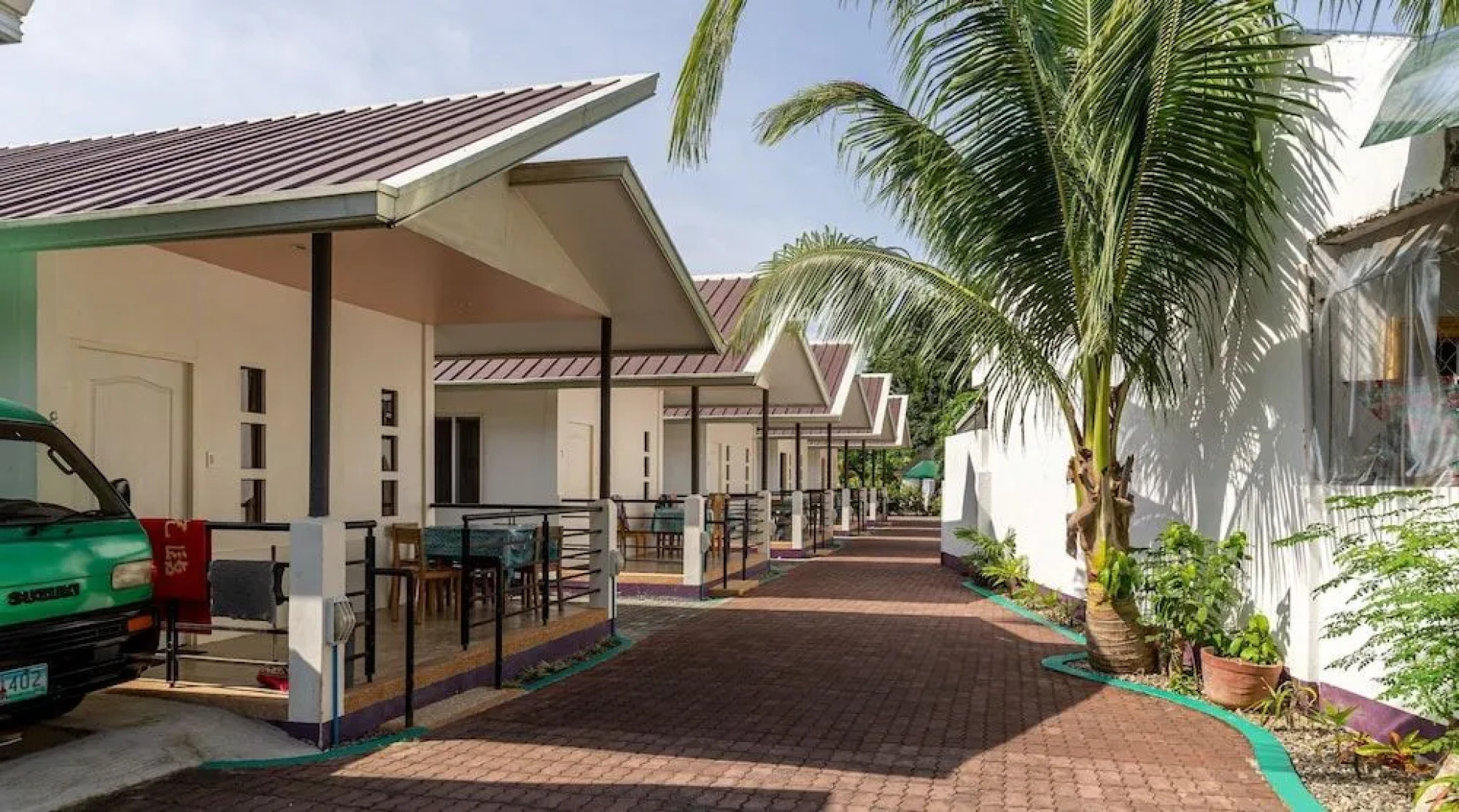 ZEN Rooms Ice Bear Inn Panglao