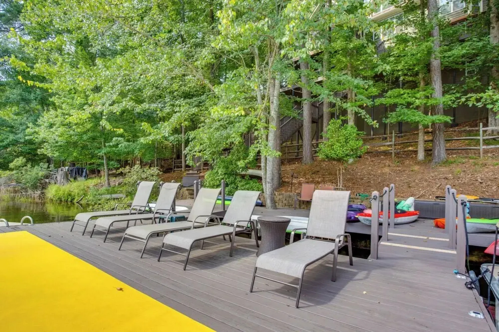 Lake Access: Waleska House w/ Floating Dock!