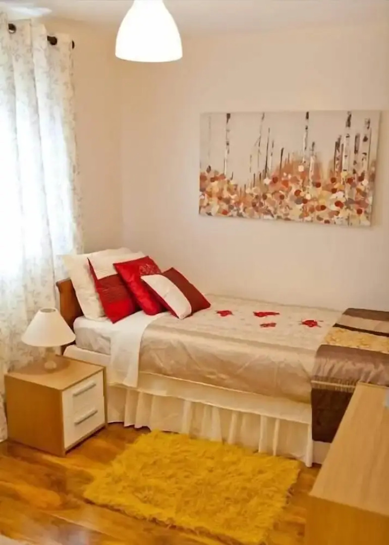 Karah Retreats - Calne