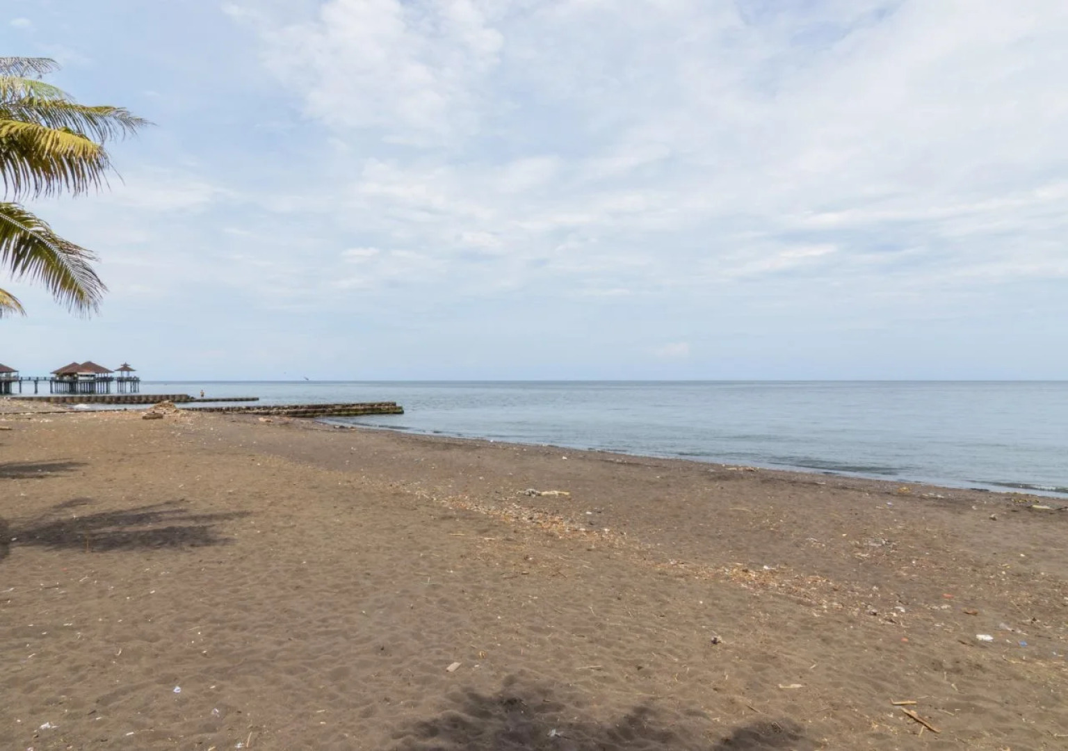 Singaraja Beach Hotel