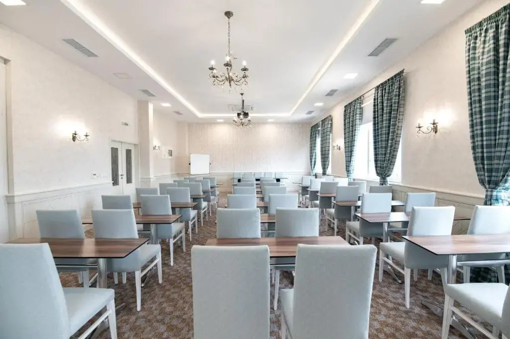 Glamping & Motel Alliance