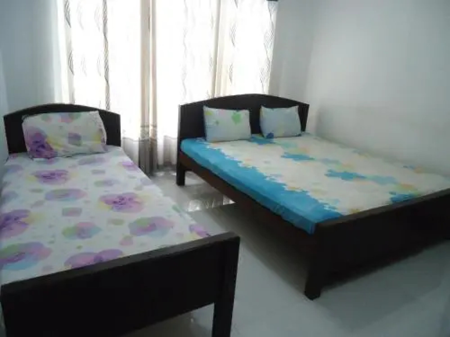 Senanayaka Holiday Inn