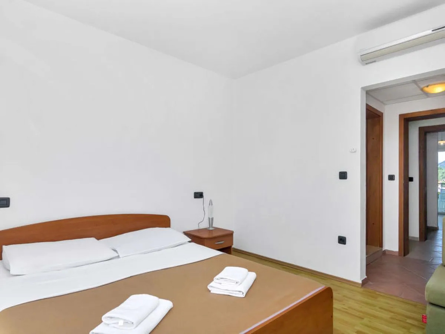 Apartment Rubin Hvar/Pokrivenik 14406