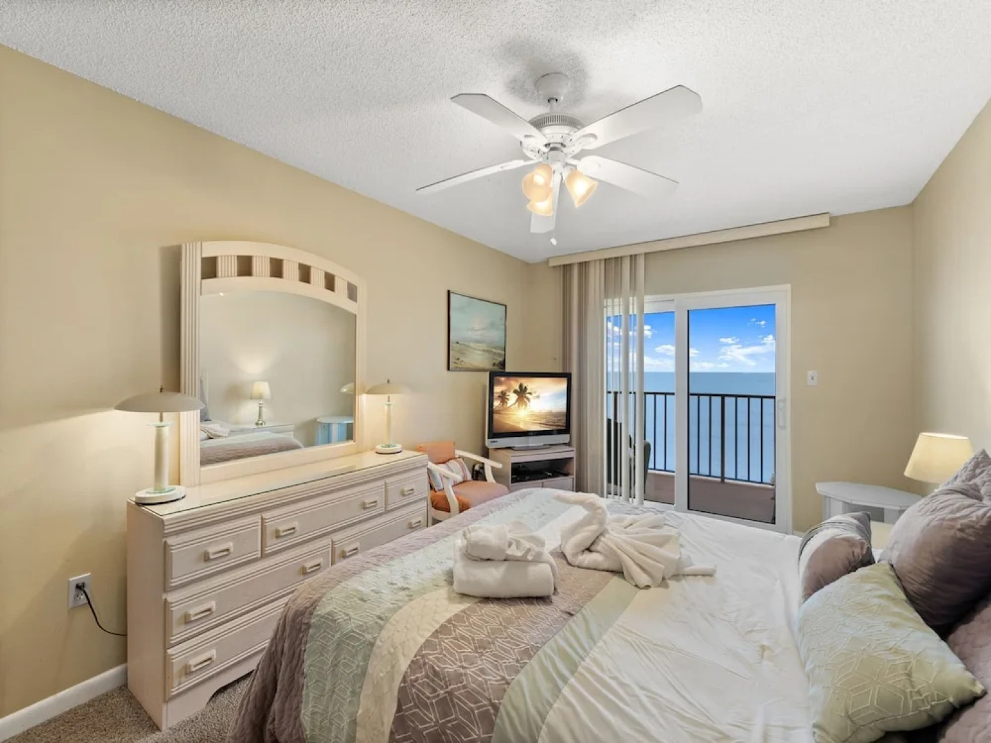 Las Brisas by Vtrips