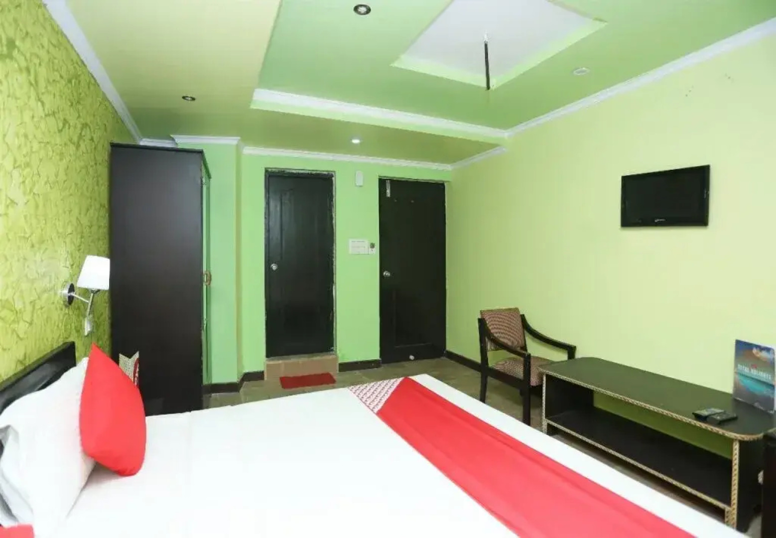 OYO 19409 Hotel Sunita And Restaurant