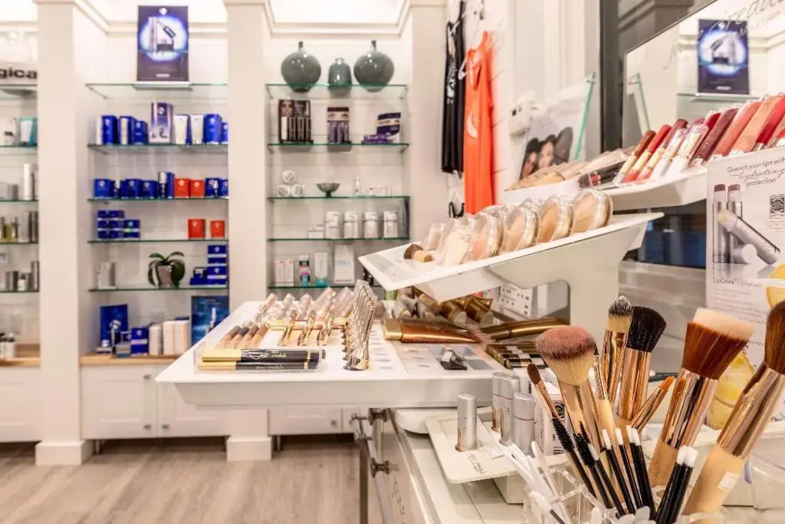 Prestige Harbourfront Resort, WorldHotels Luxury