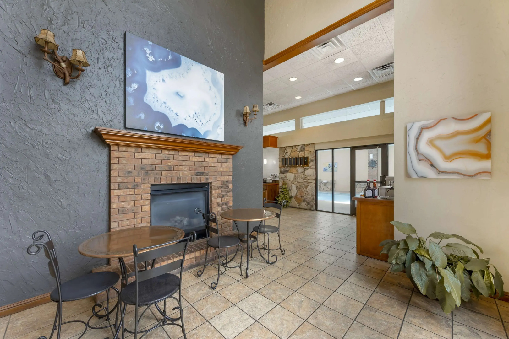 Best Western Plus Landing View Inn & Suites