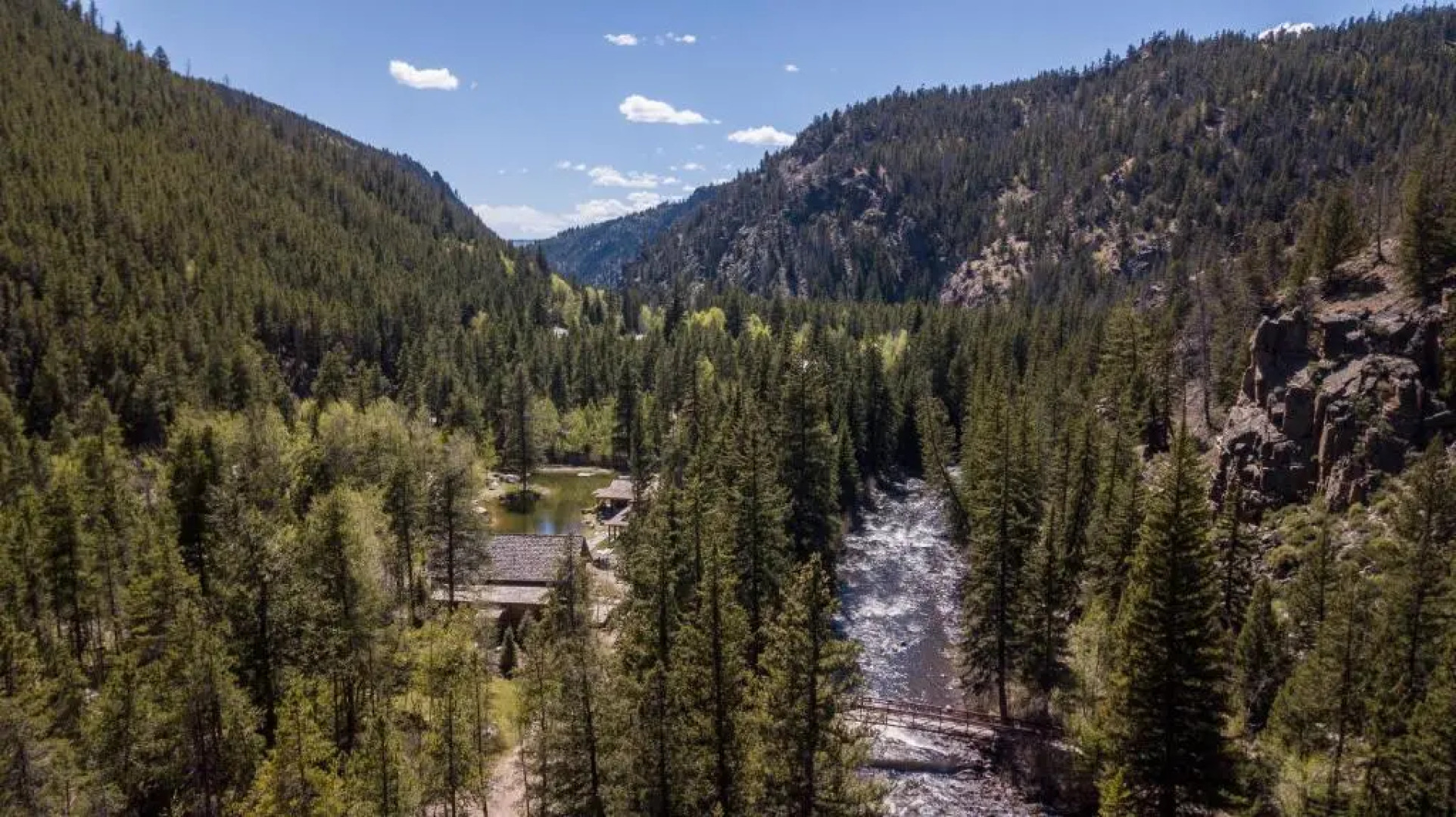 Eleven Experience Taylor River Lodge