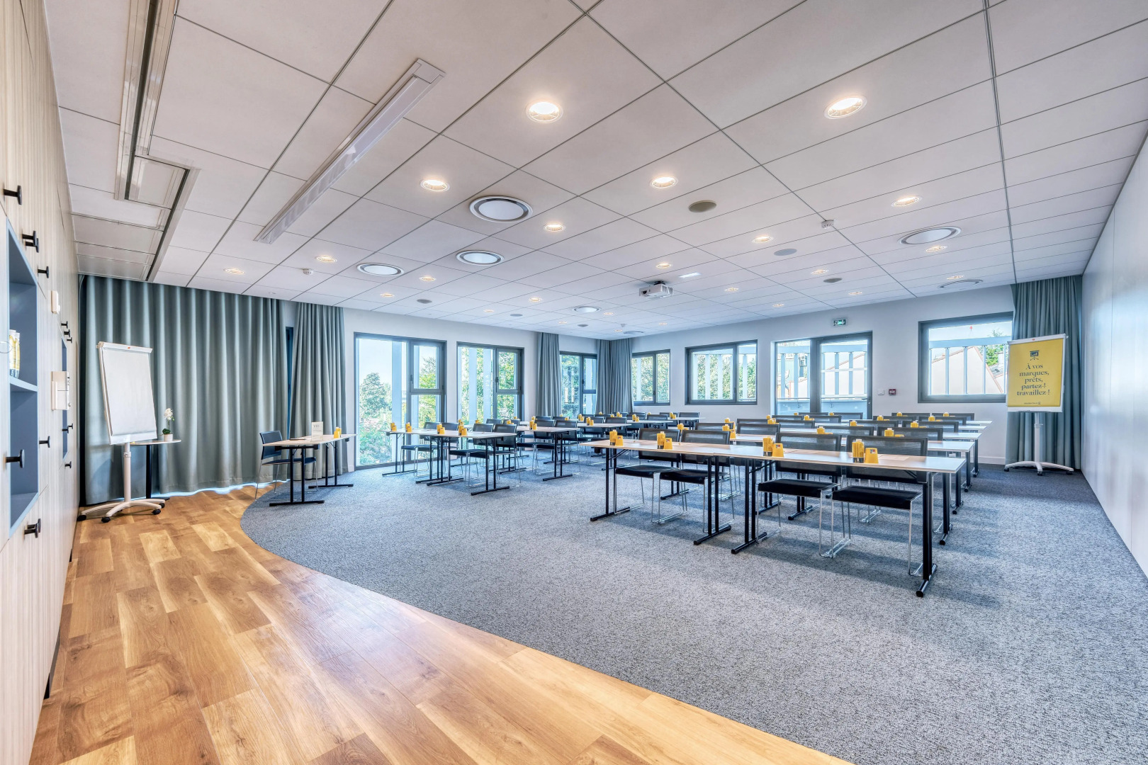 Golden Tulip Lyon Ouest Techlid - Hotel and Spa