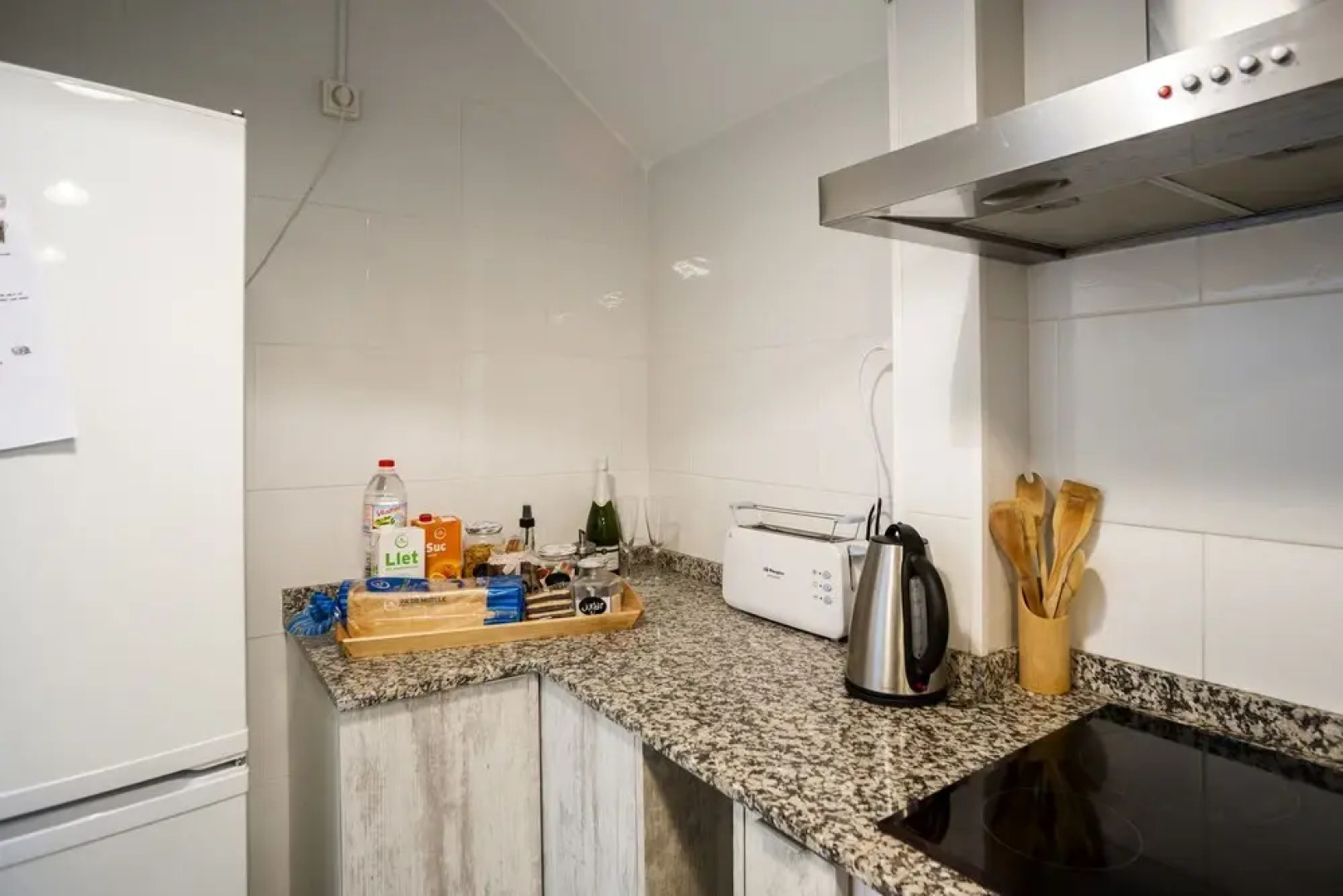 BBarcelona Mediterranean Beachfront Apartment