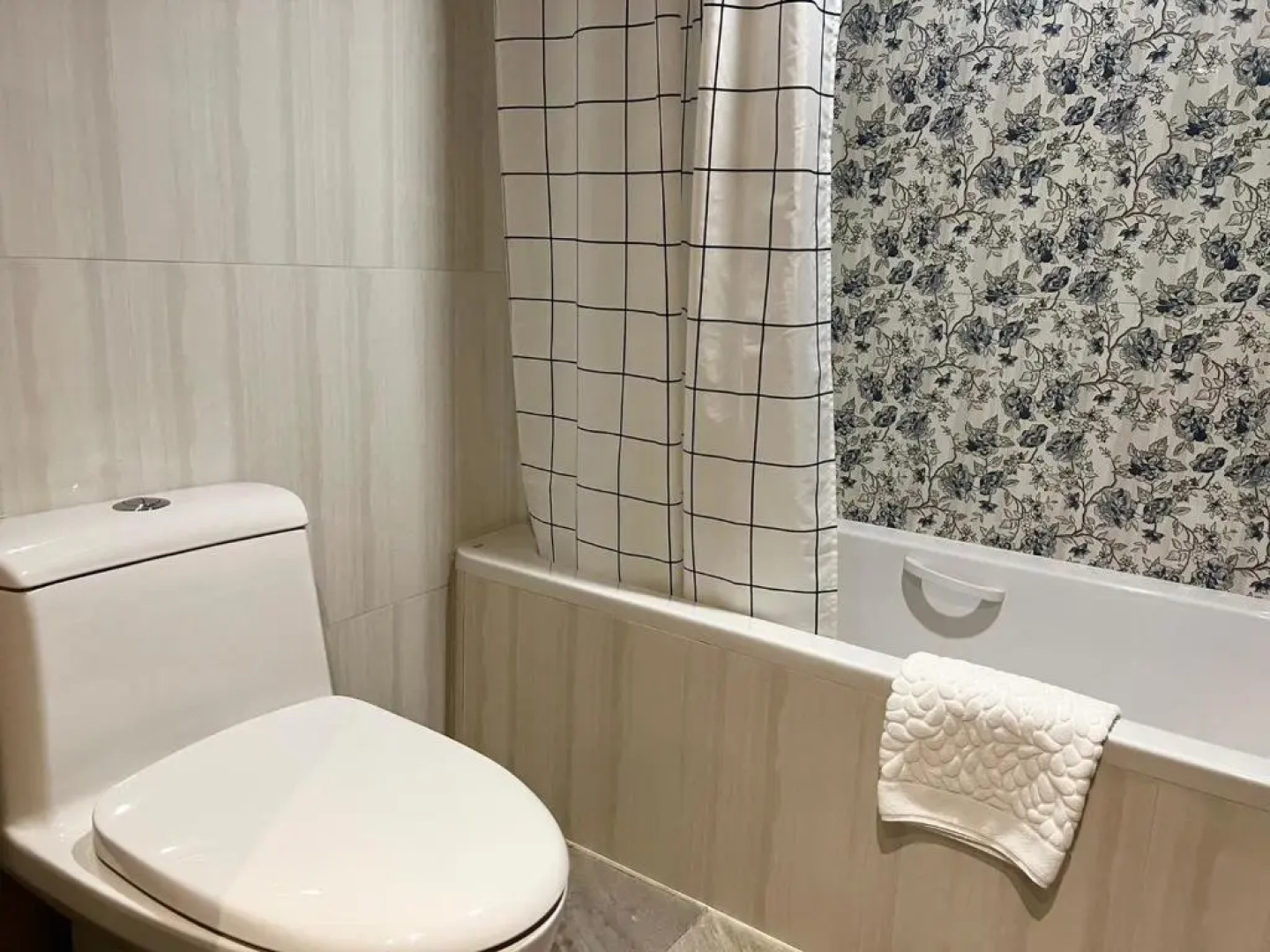 Krungsri River Hotel