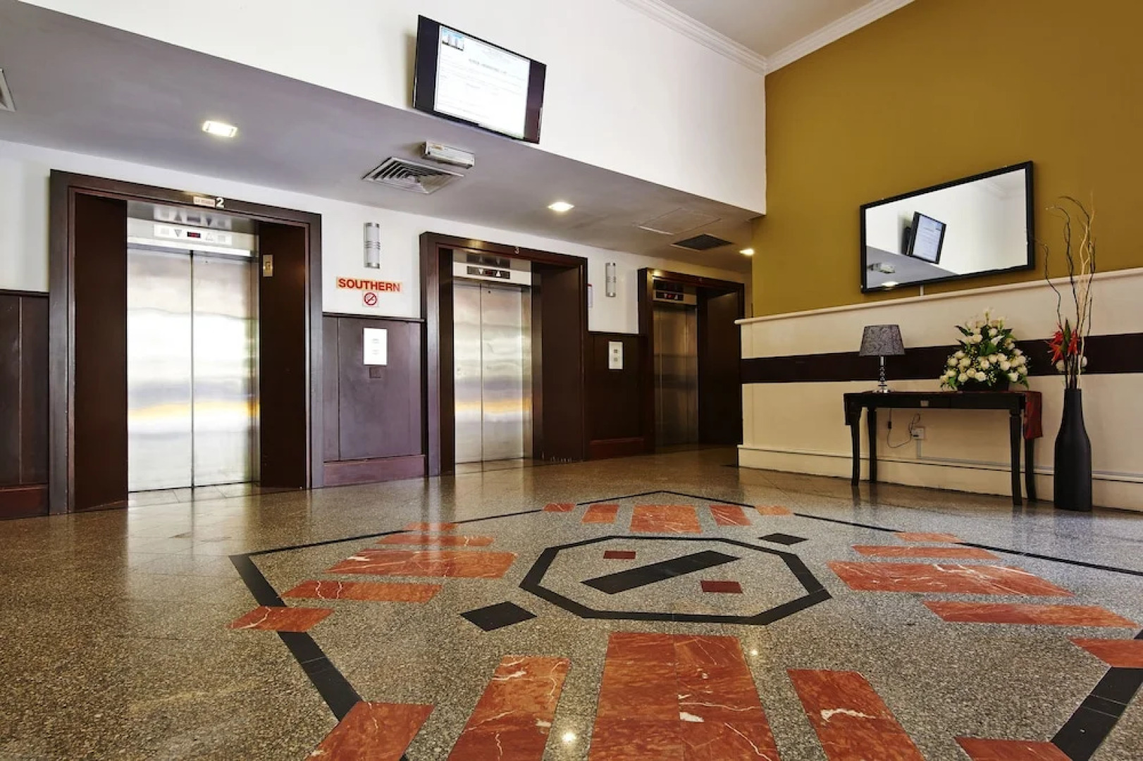 PWTC Bistari Service Apartment