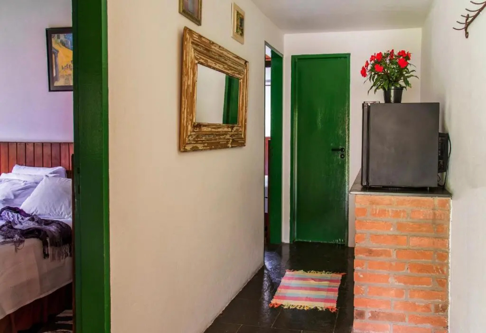 Pousada no Caminho do Marimbondo