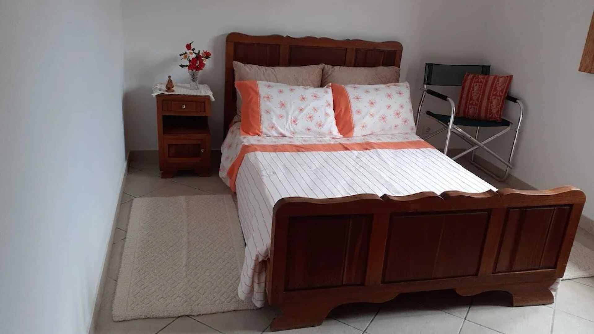 Assafarge-2bedroom-1bathroom-garden