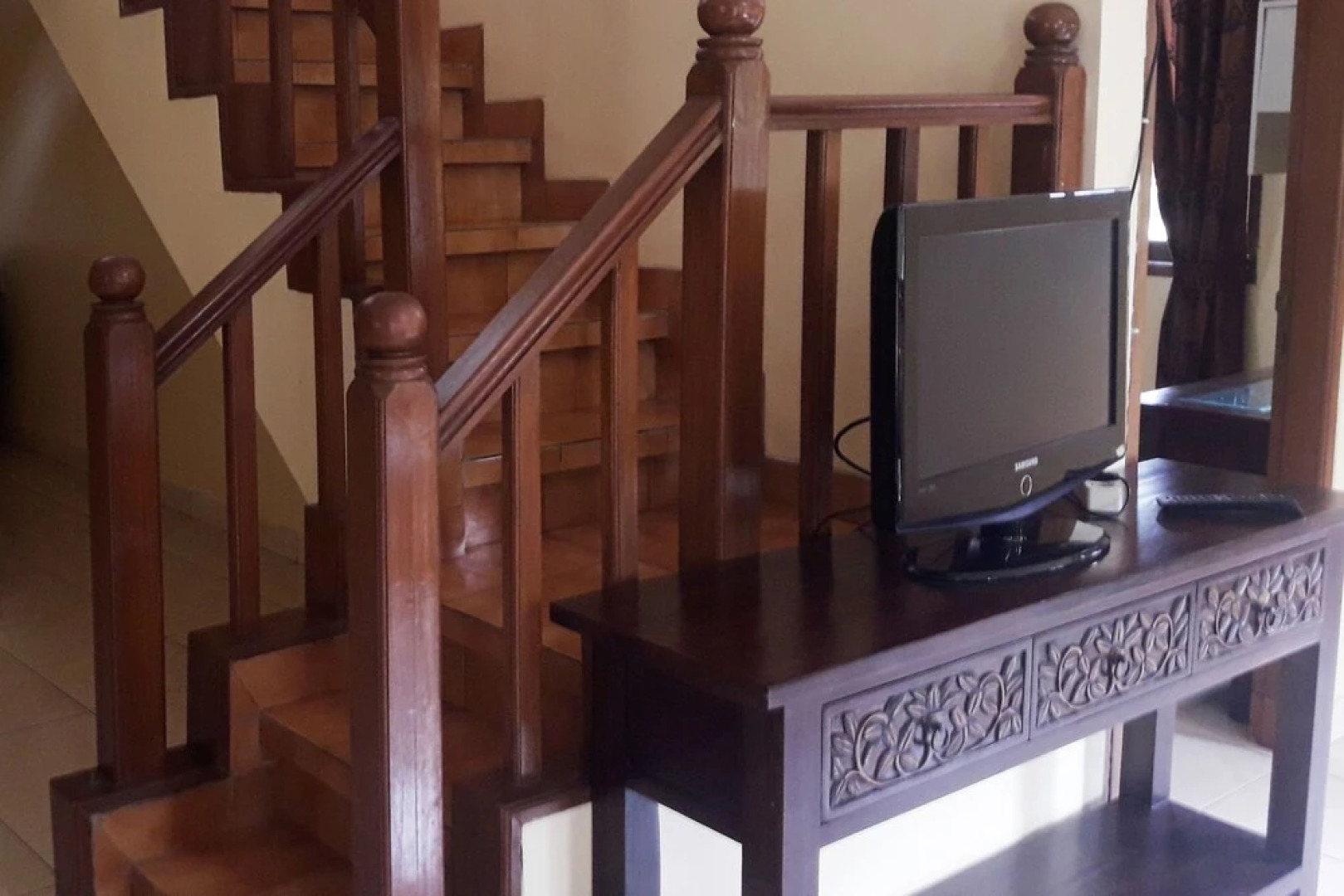 Villa Aquarius Orange