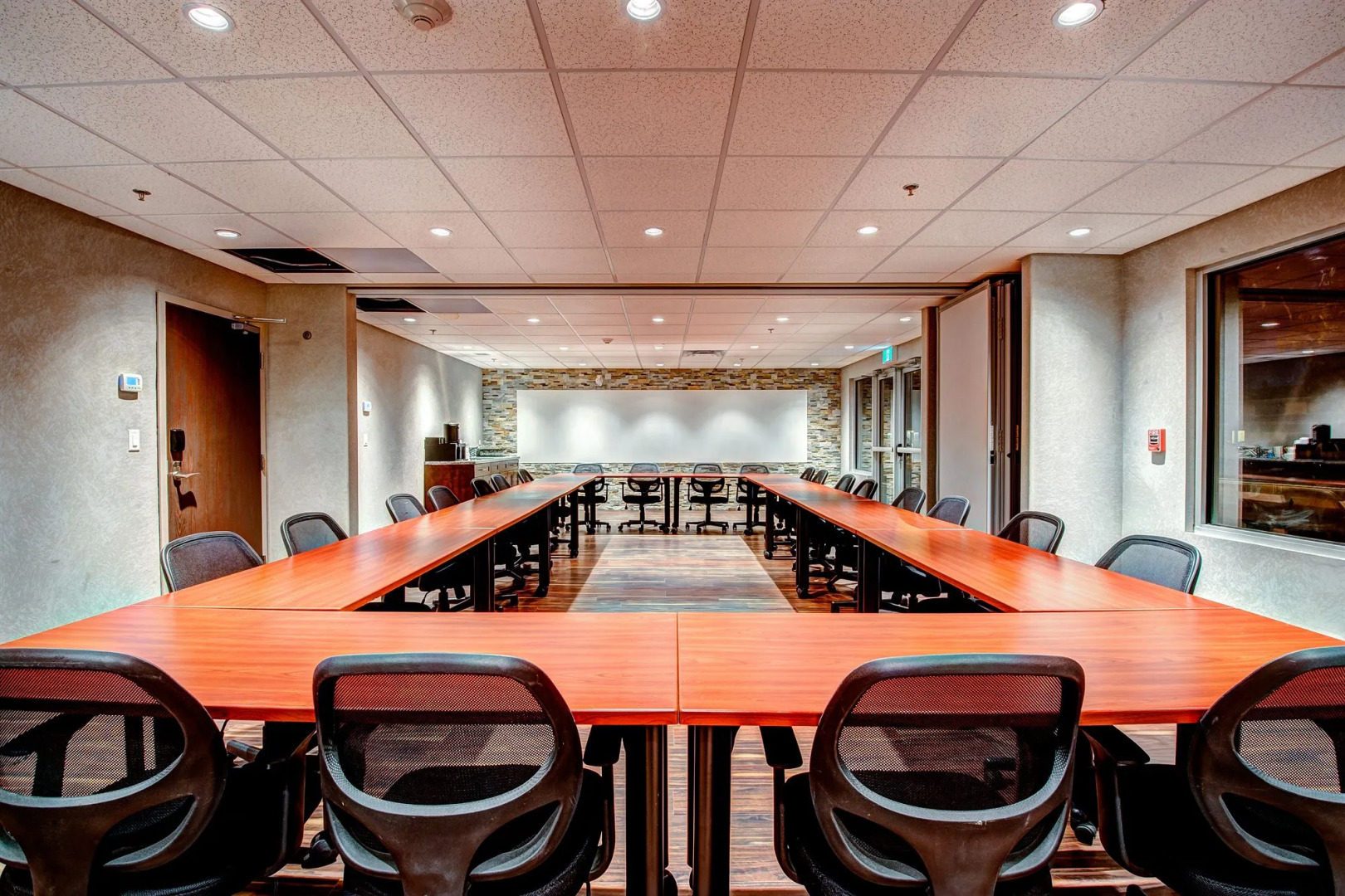 Home Inn & Suites Swift Current