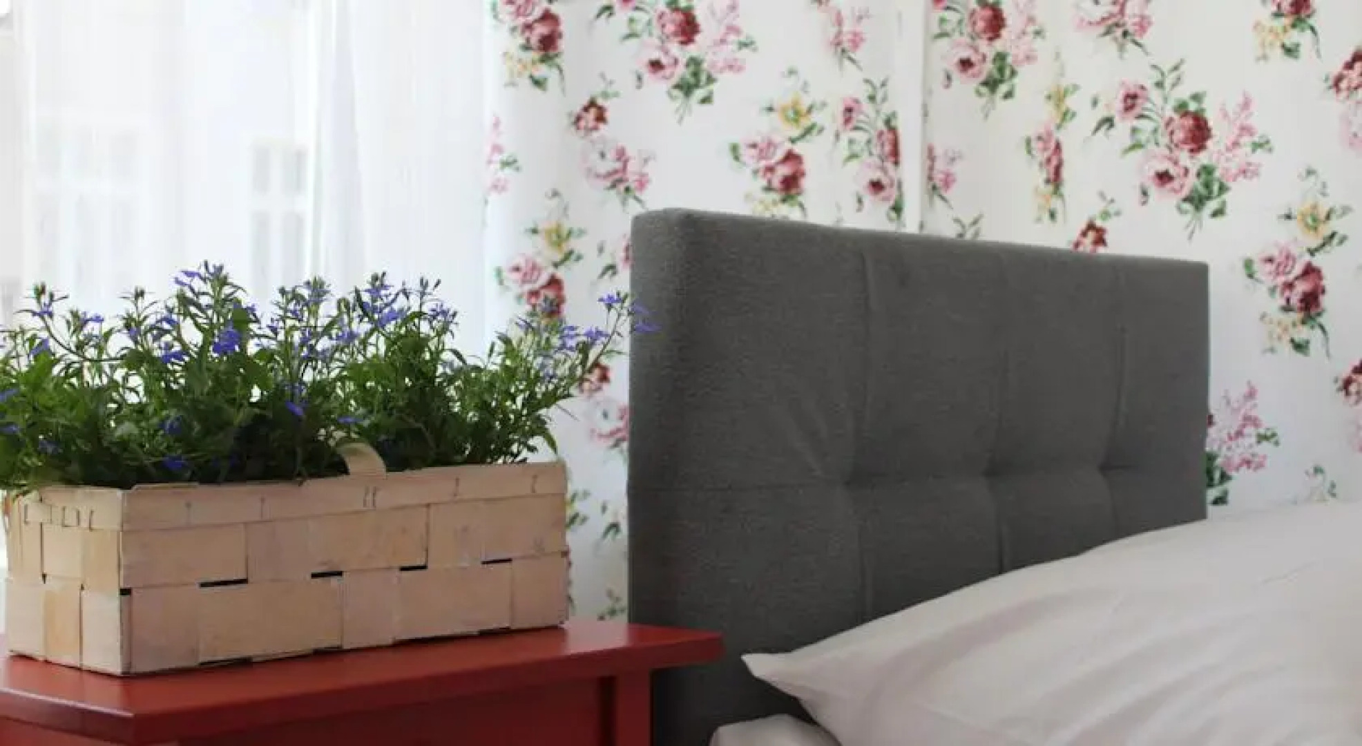 Sisters Lodge Hostel