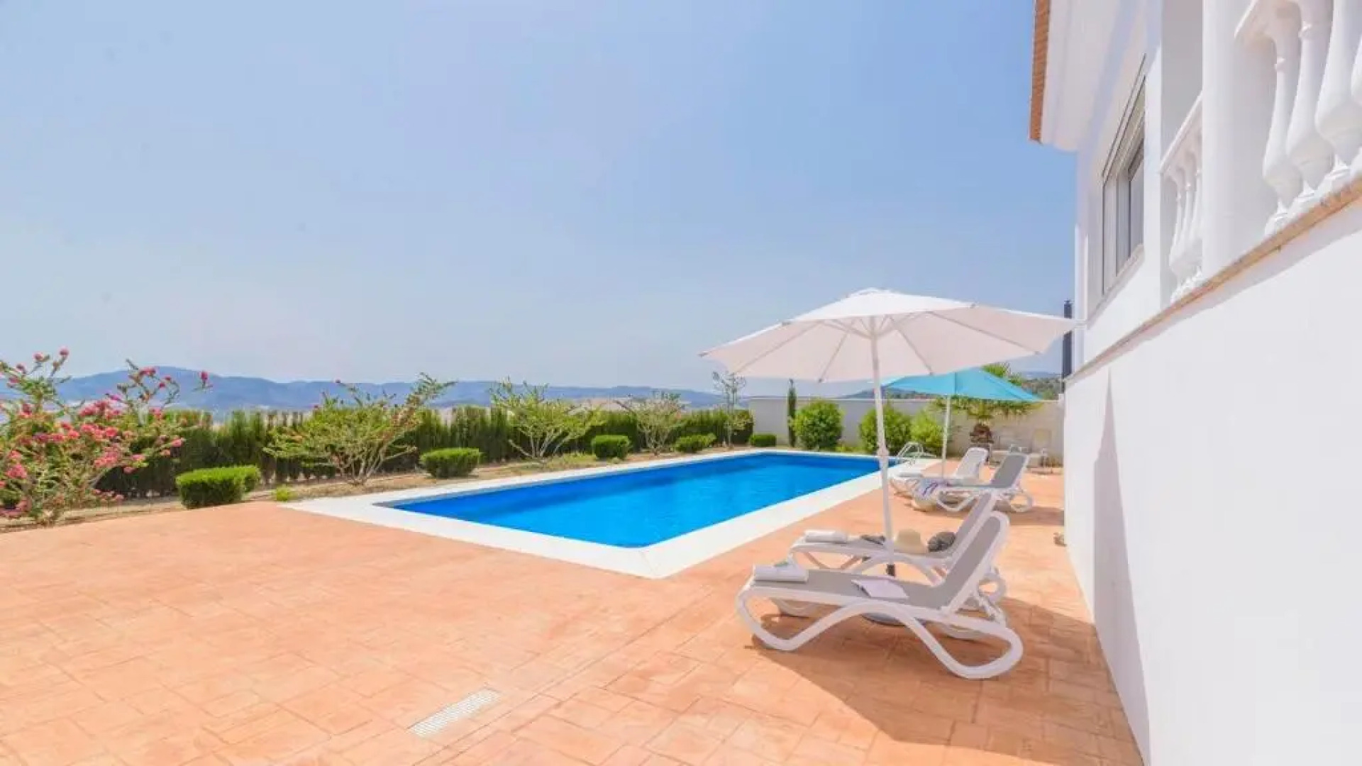 Villa Maria de Periana by Ruralidays