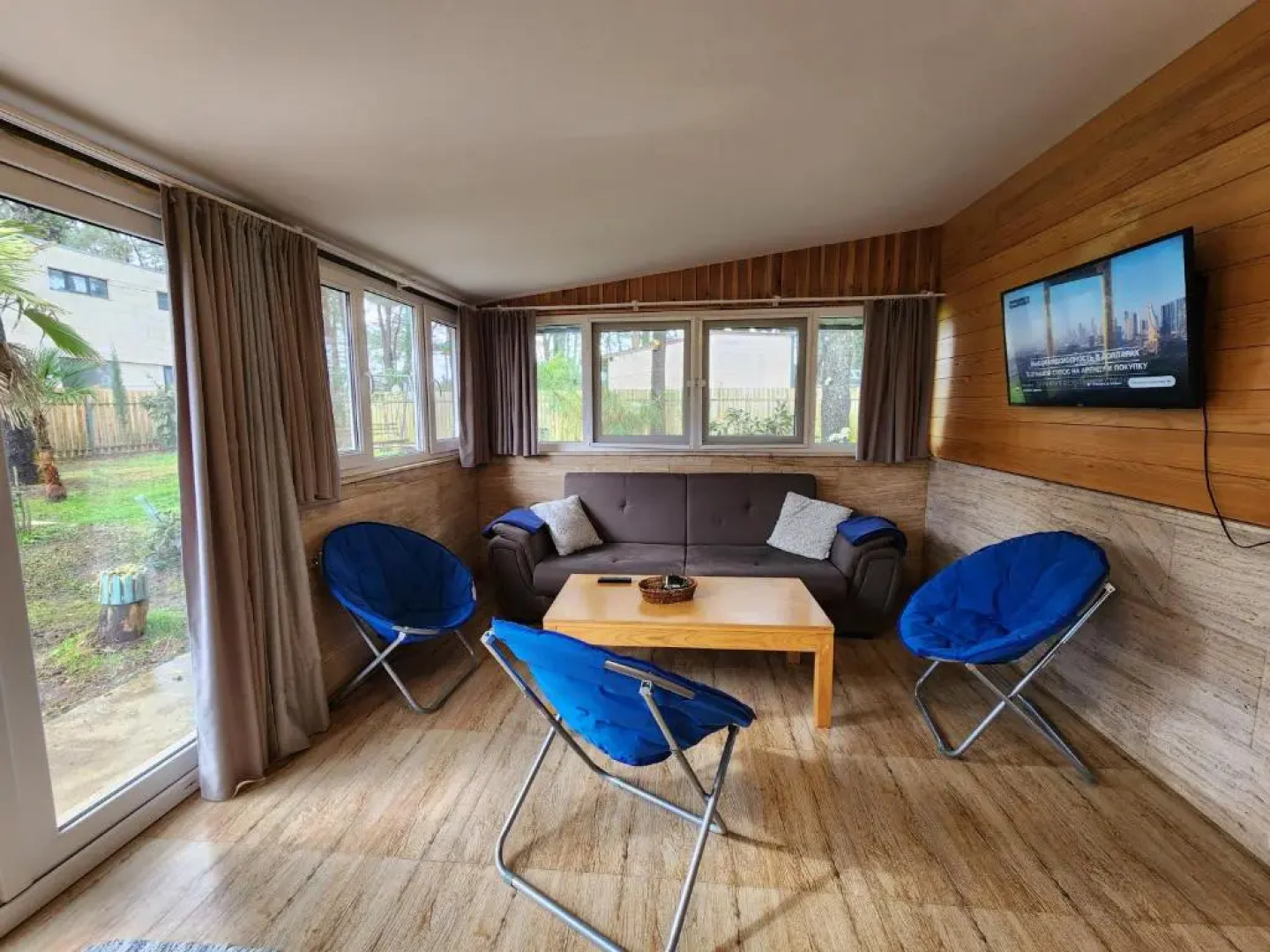 House & Yard Sesil S 70m to beach