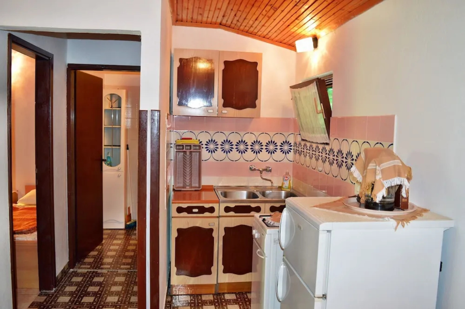 Apartments Savarin 550