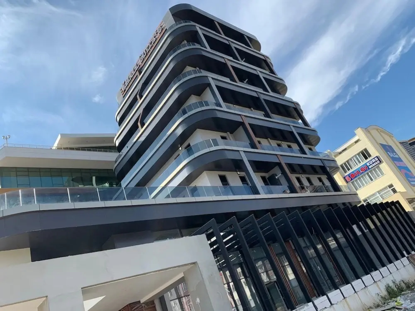 Khall Suites Otel Konaklama