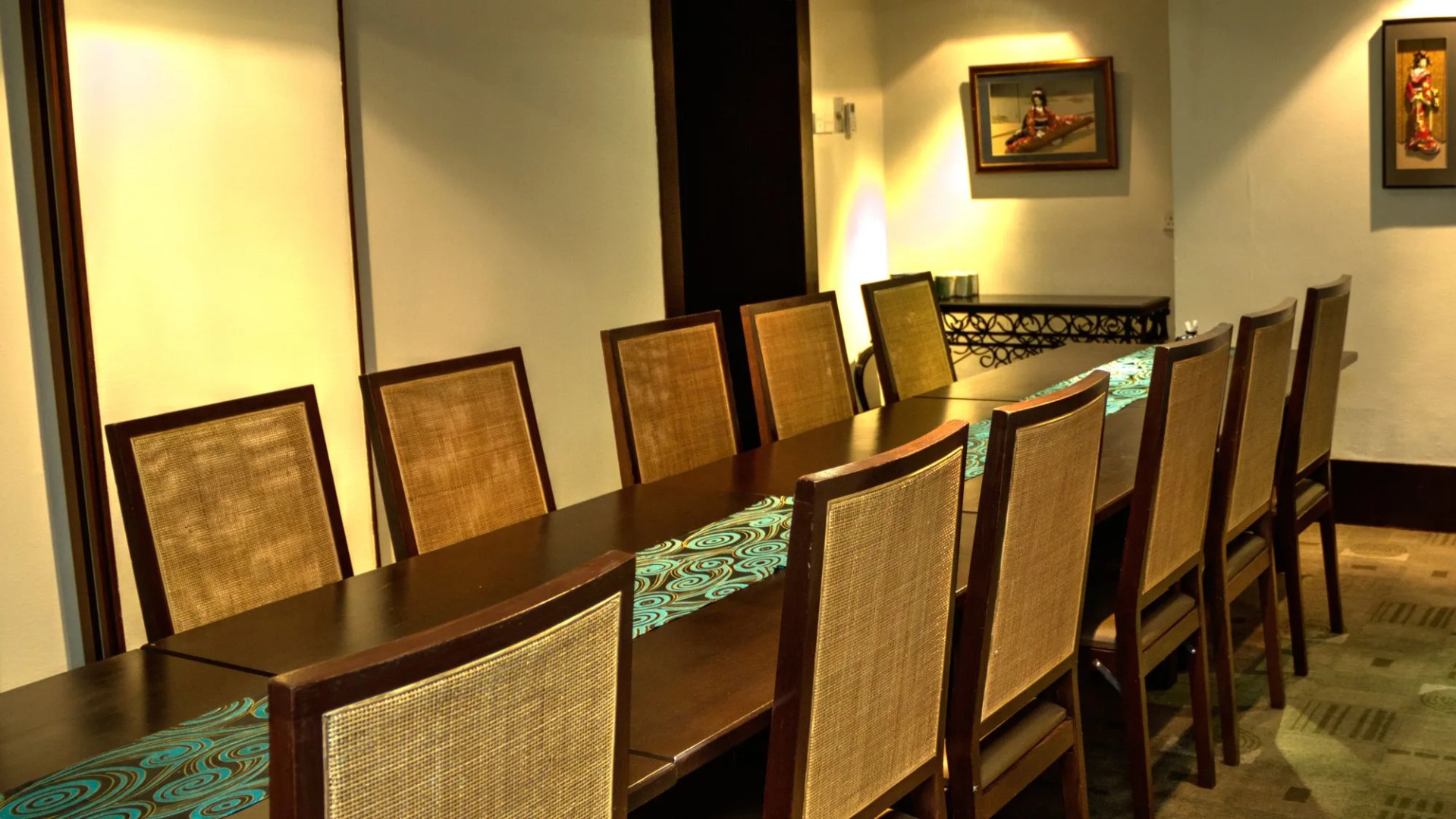 Glenmarie Hotel & Golf Resort