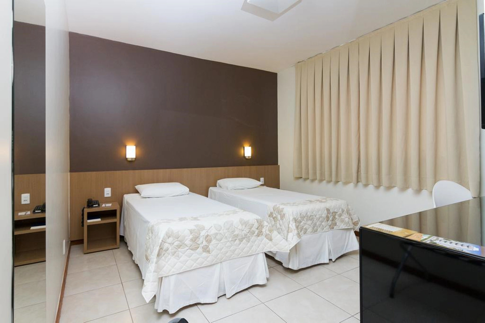 Hotel Atlas Sete Lagoas