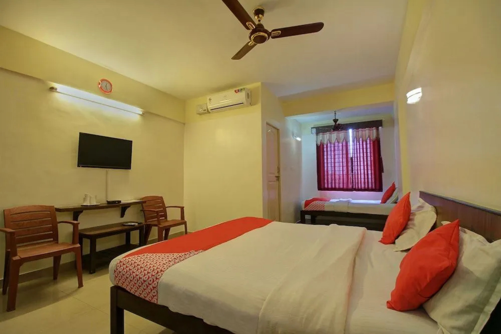 OYO 3615 RSB Residency