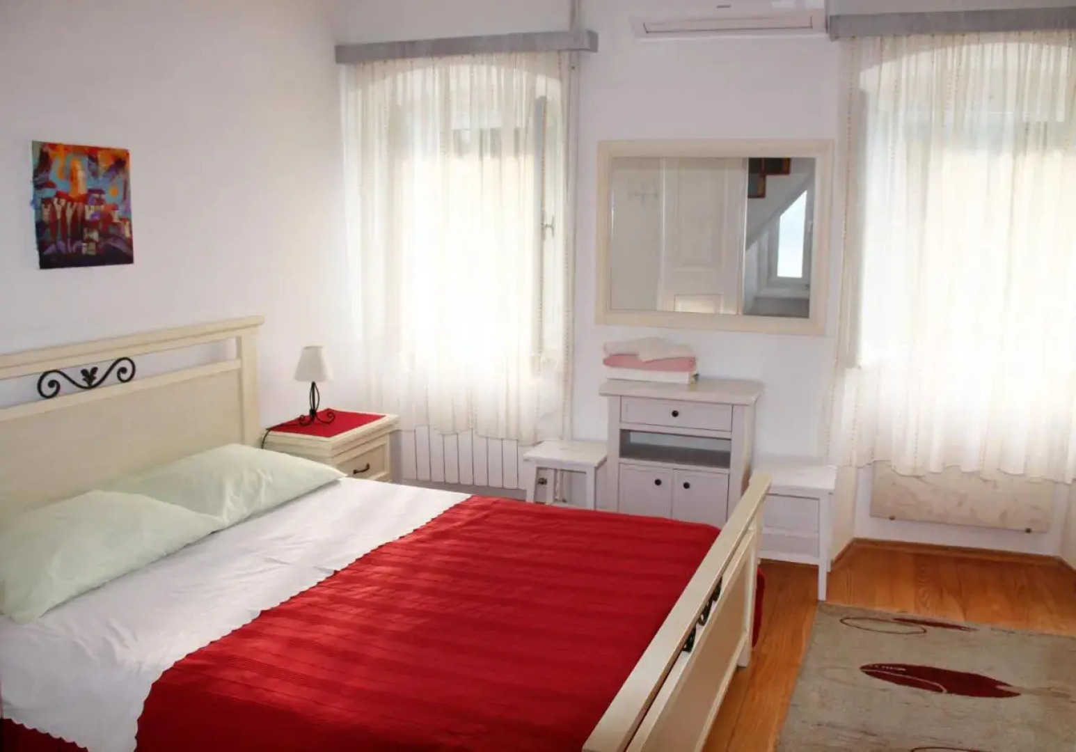 Apartments & Rooms Nada