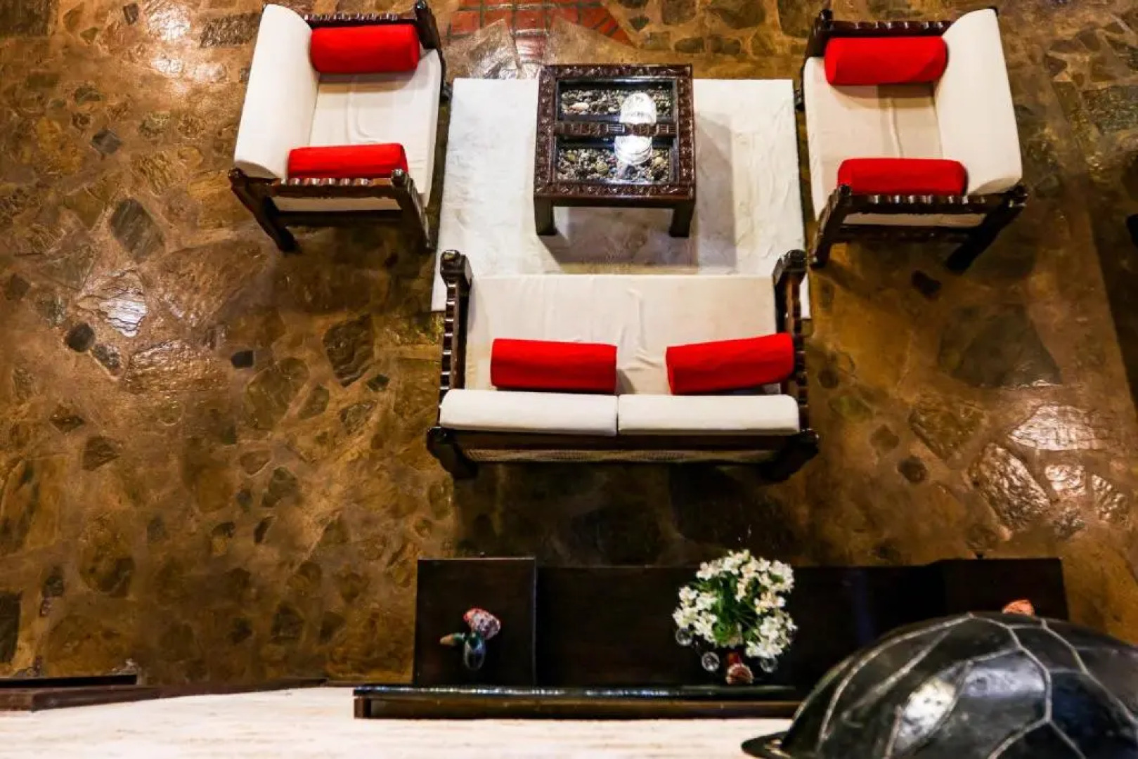 Rozzies Beach Villa KILIFI