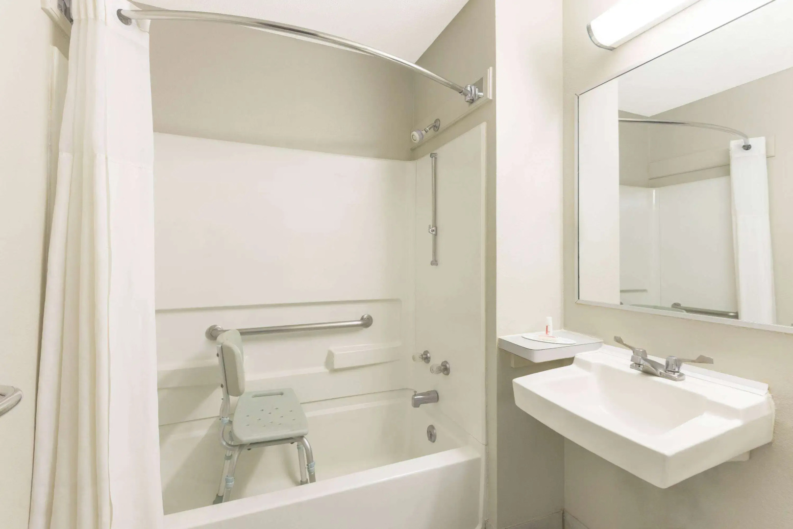 Baymont by Wyndham Henrietta/Rochester