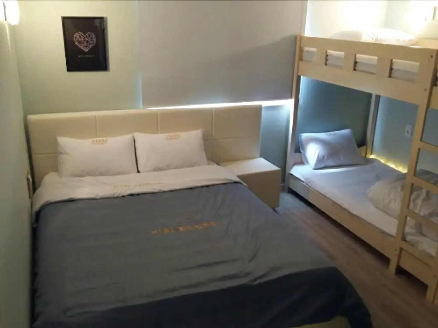 Hi & J Guesthouse - Hostel