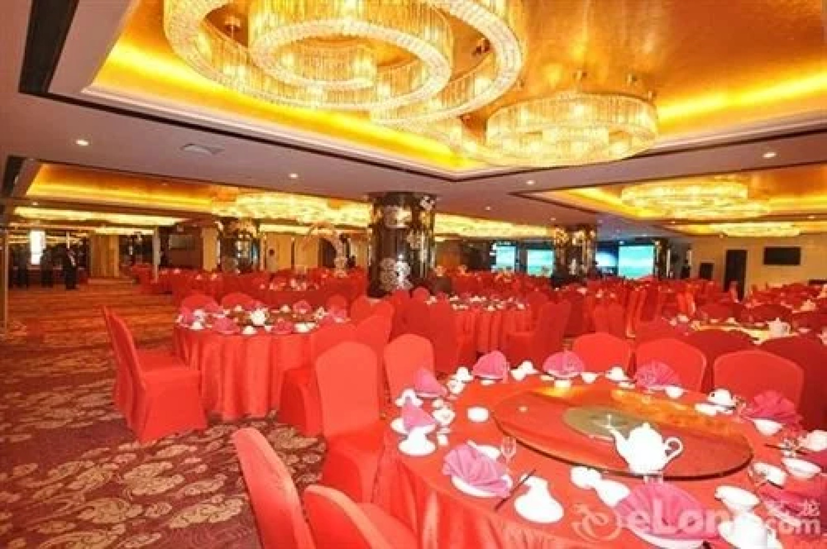 Erdos Sunshine Lateqi Ost Hotel